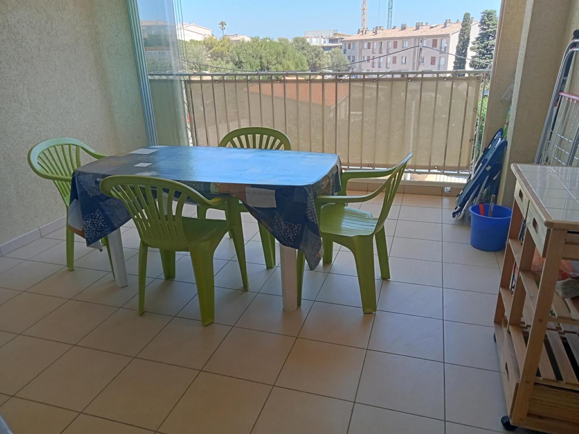 Appartement Residence Les Eucalyptus Л'Іль-Русс Екстер'єр фото